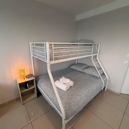 Zen With Netflix, Parking, And Easy Access To Paris Διαμέρισμα