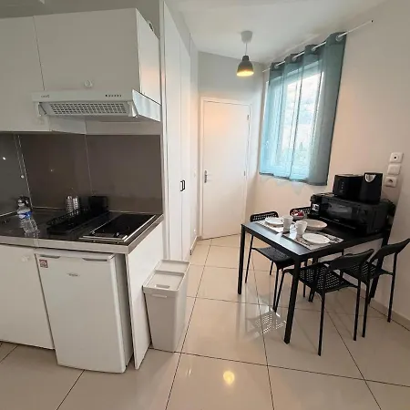 Zen With Netflix, Parking, And Easy Access To Paris Διαμέρισμα *